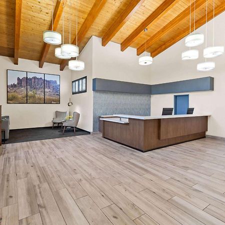 Days Inn & Suites By Wyndham Mesa Near Phoenix Dış mekan fotoğraf