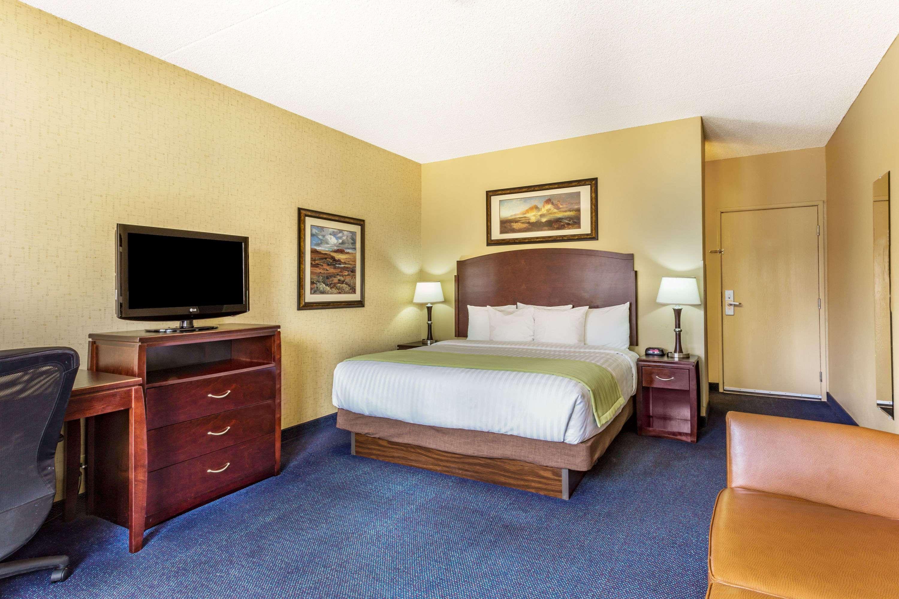 Days Inn & Suites By Wyndham Mesa Near Phoenix Dış mekan fotoğraf