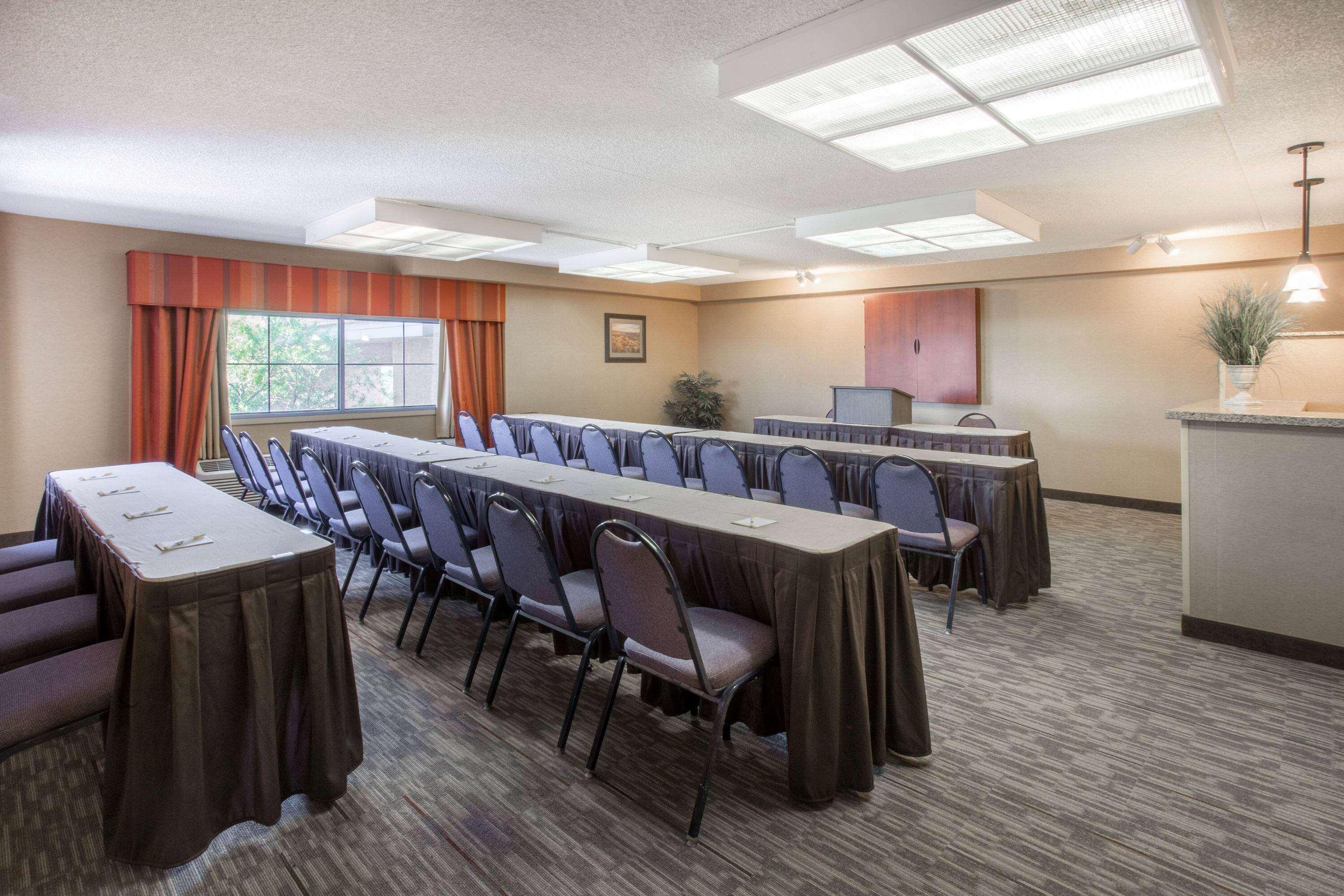Days Inn & Suites By Wyndham Mesa Near Phoenix Dış mekan fotoğraf