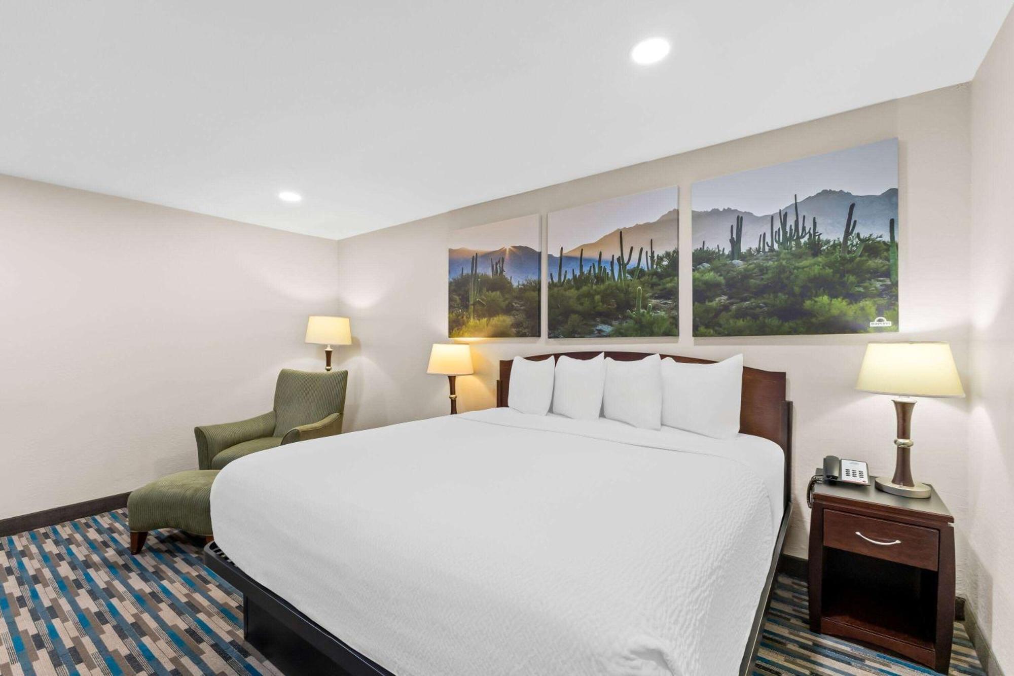Days Inn & Suites By Wyndham Mesa Near Phoenix Dış mekan fotoğraf