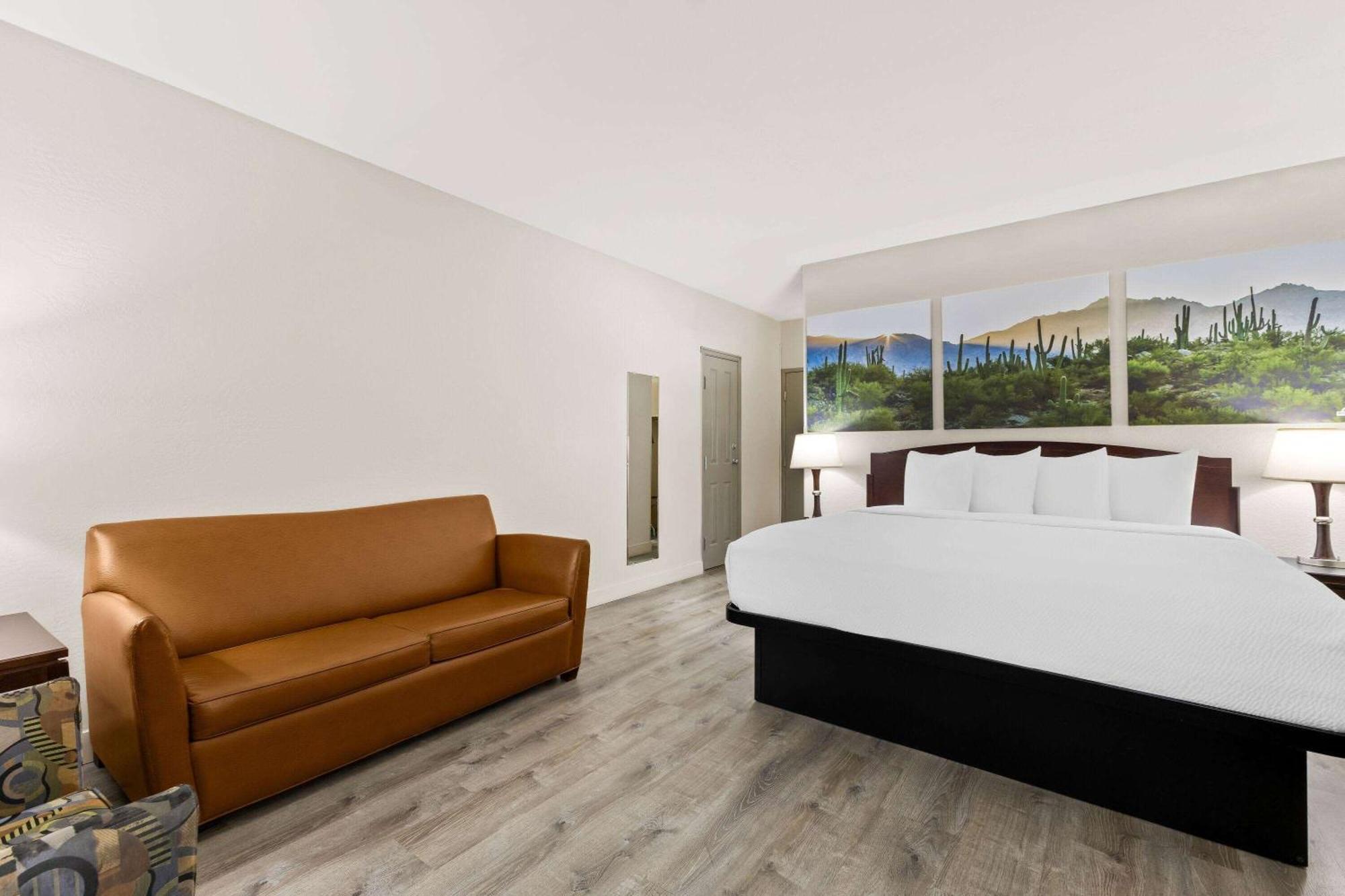 Days Inn & Suites By Wyndham Mesa Near Phoenix Dış mekan fotoğraf