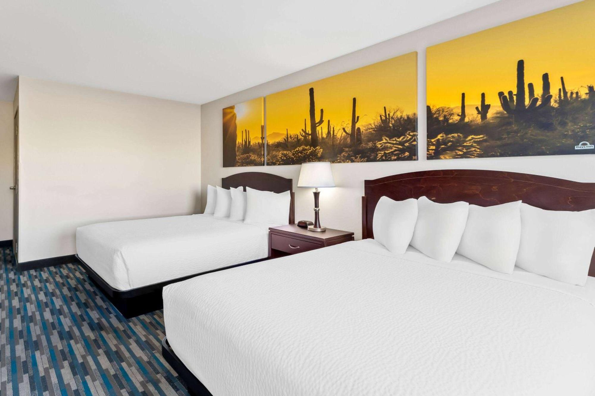 Days Inn & Suites By Wyndham Mesa Near Phoenix Dış mekan fotoğraf