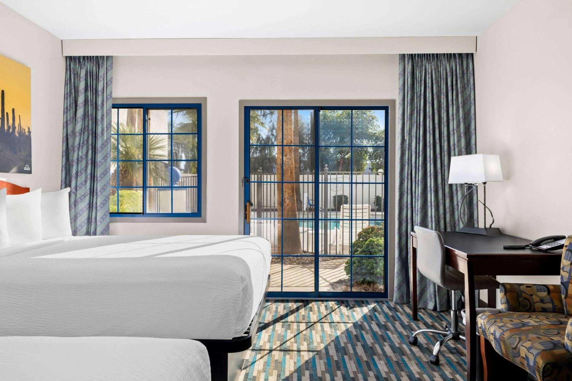 Days Inn & Suites By Wyndham Mesa Near Phoenix Dış mekan fotoğraf