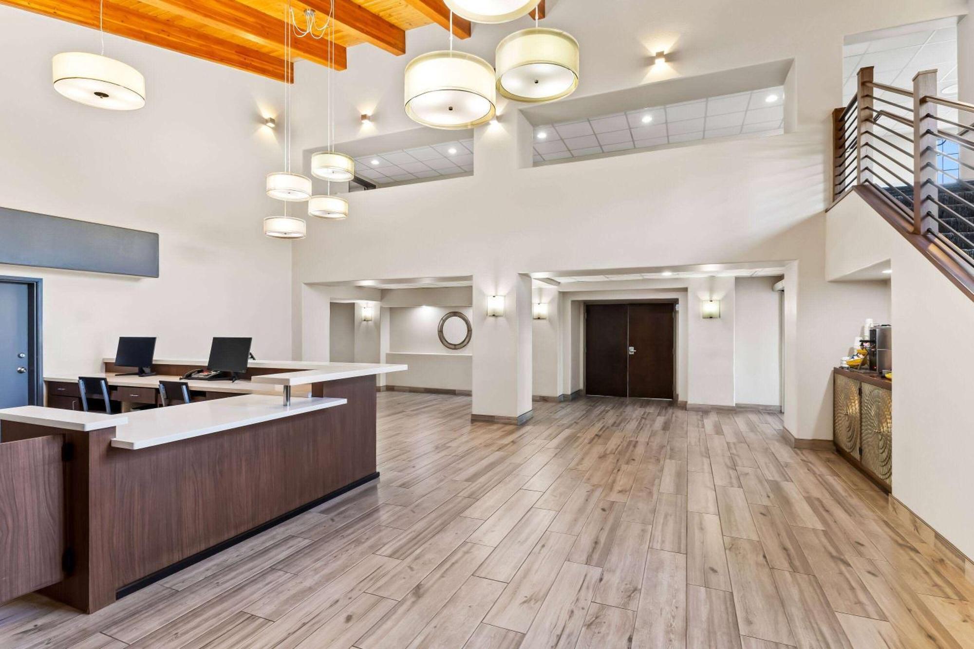 Days Inn & Suites By Wyndham Mesa Near Phoenix Dış mekan fotoğraf