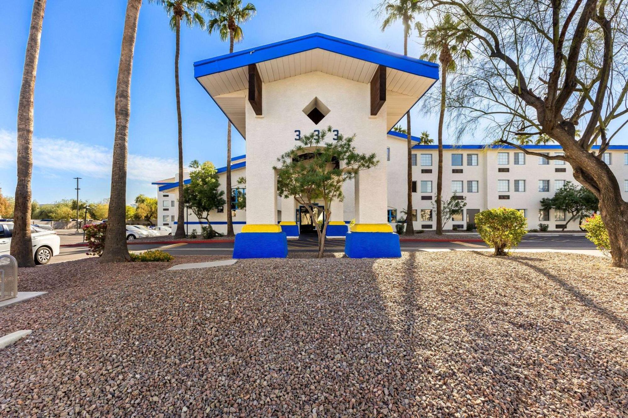 Days Inn & Suites By Wyndham Mesa Near Phoenix Dış mekan fotoğraf